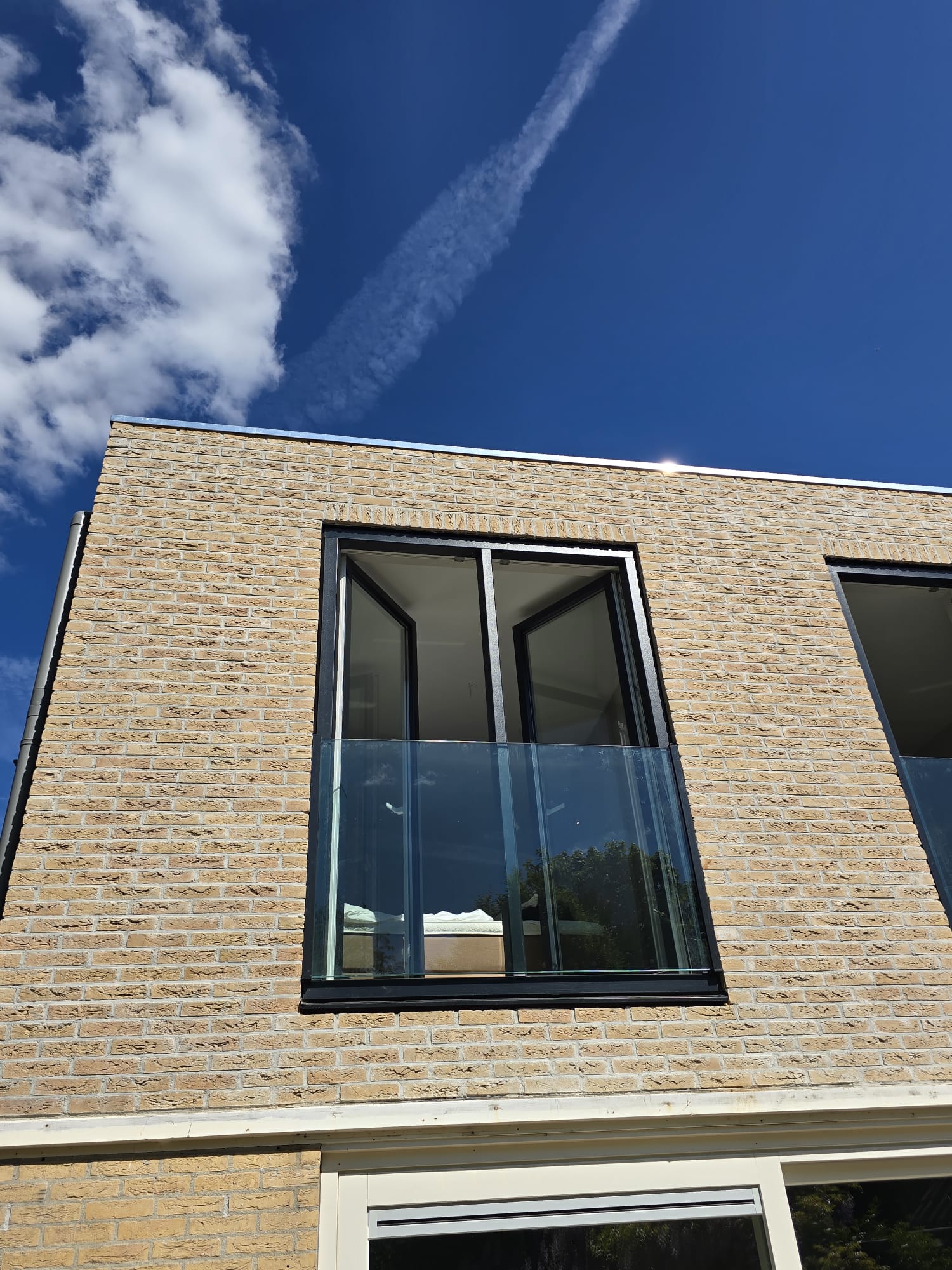 WhatsApp Image 2025-07-31 at 19.30.34 (2)